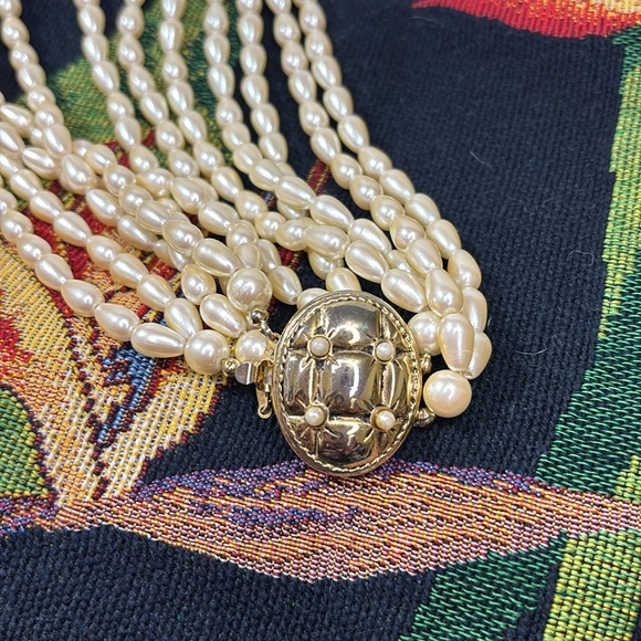 Carolee simulated 6 strand pearl necklace - Picture 2 of 4